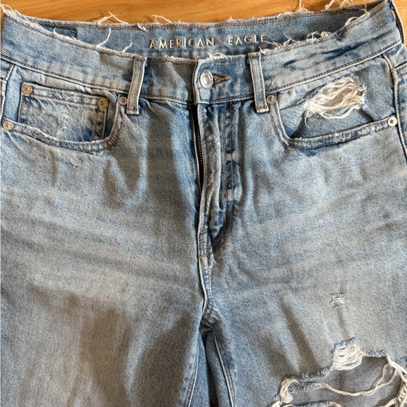 American Eagle Women's Low Rise Straight Leg Jeans - Picture 2 of 4